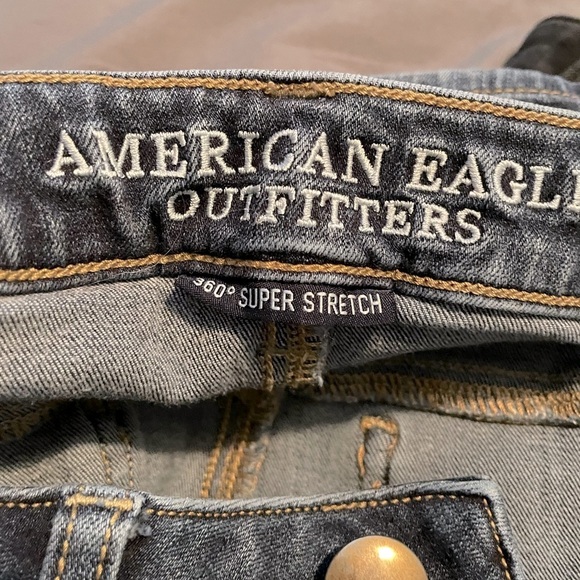 Women’s AE Blue and Black Jeans - Picture 5 of 5